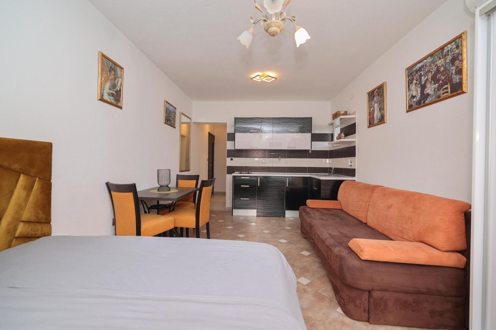 Villa Eni Бибинье Экстерьер фото